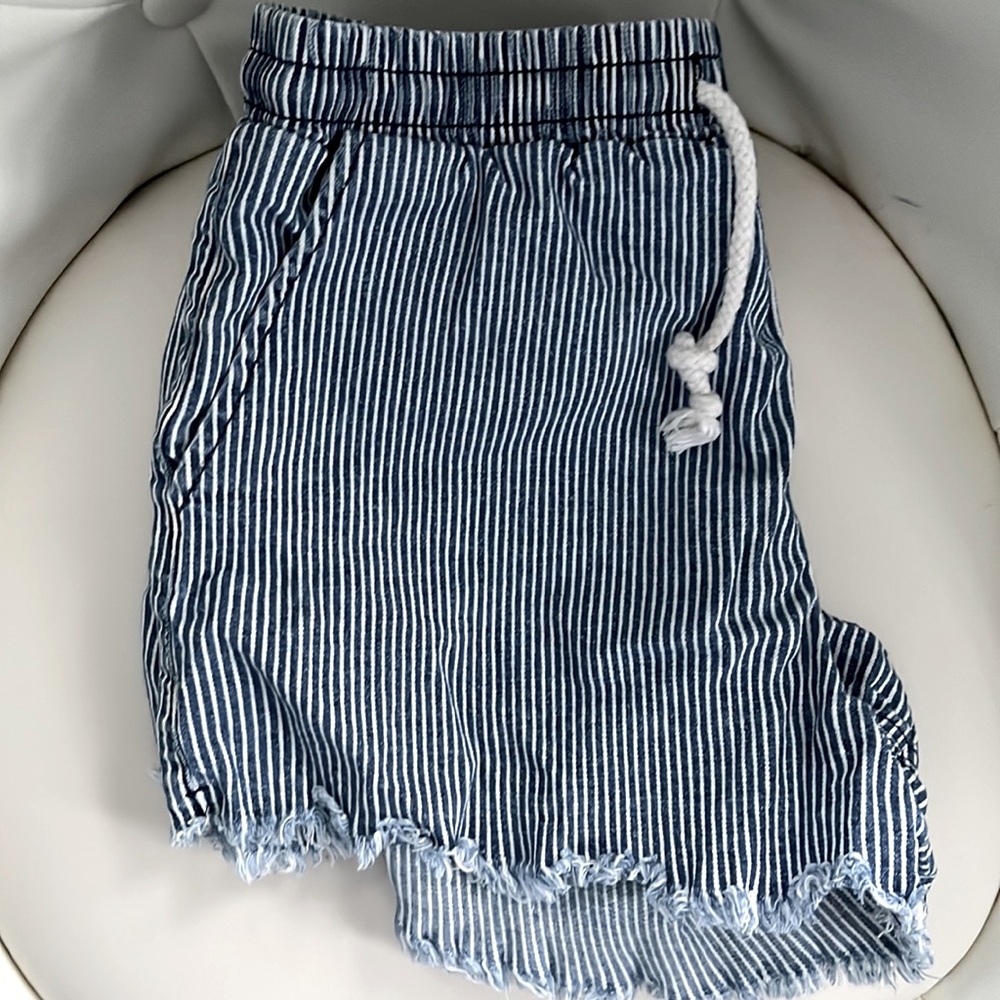 Blue stripped shorts